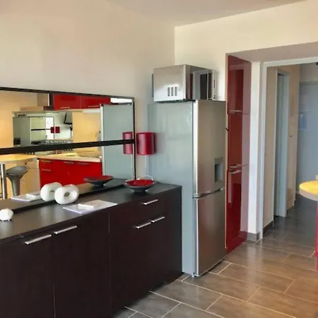 Апартаменты 567, Port Nature 5 Au Village Naturiste *